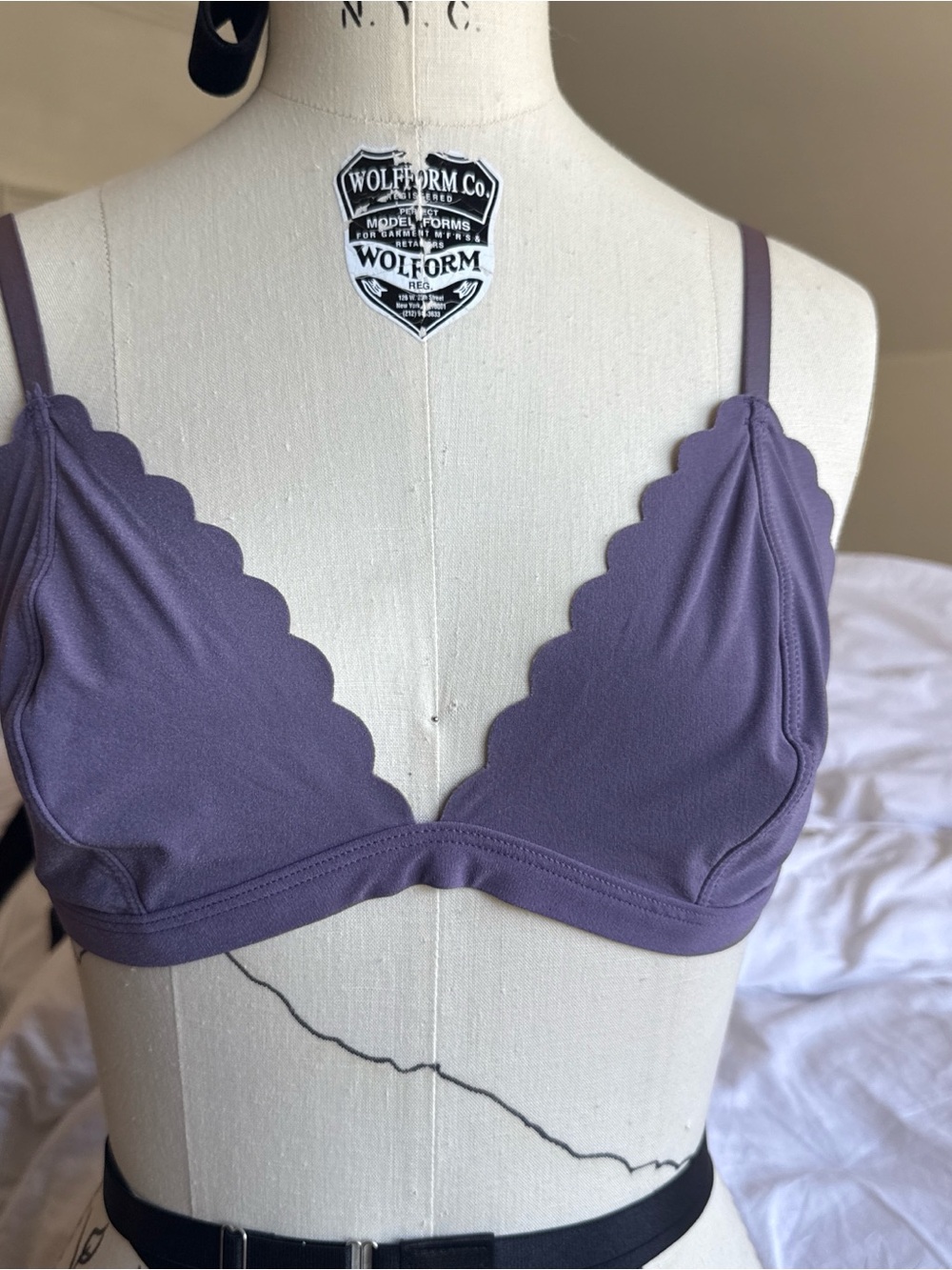 Victoria's Secret Lavender Scallop Bralette. LARGE SIZE IS NOT 34 B